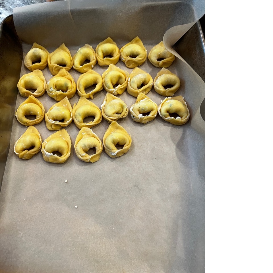 Immagine che contiene cibo, Spuntino, ciambella, Fast food
Il contenuto generato dall'IA potrebbe non essere corretto.